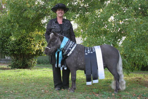 Yulie and his 2014 HOY Ribbons